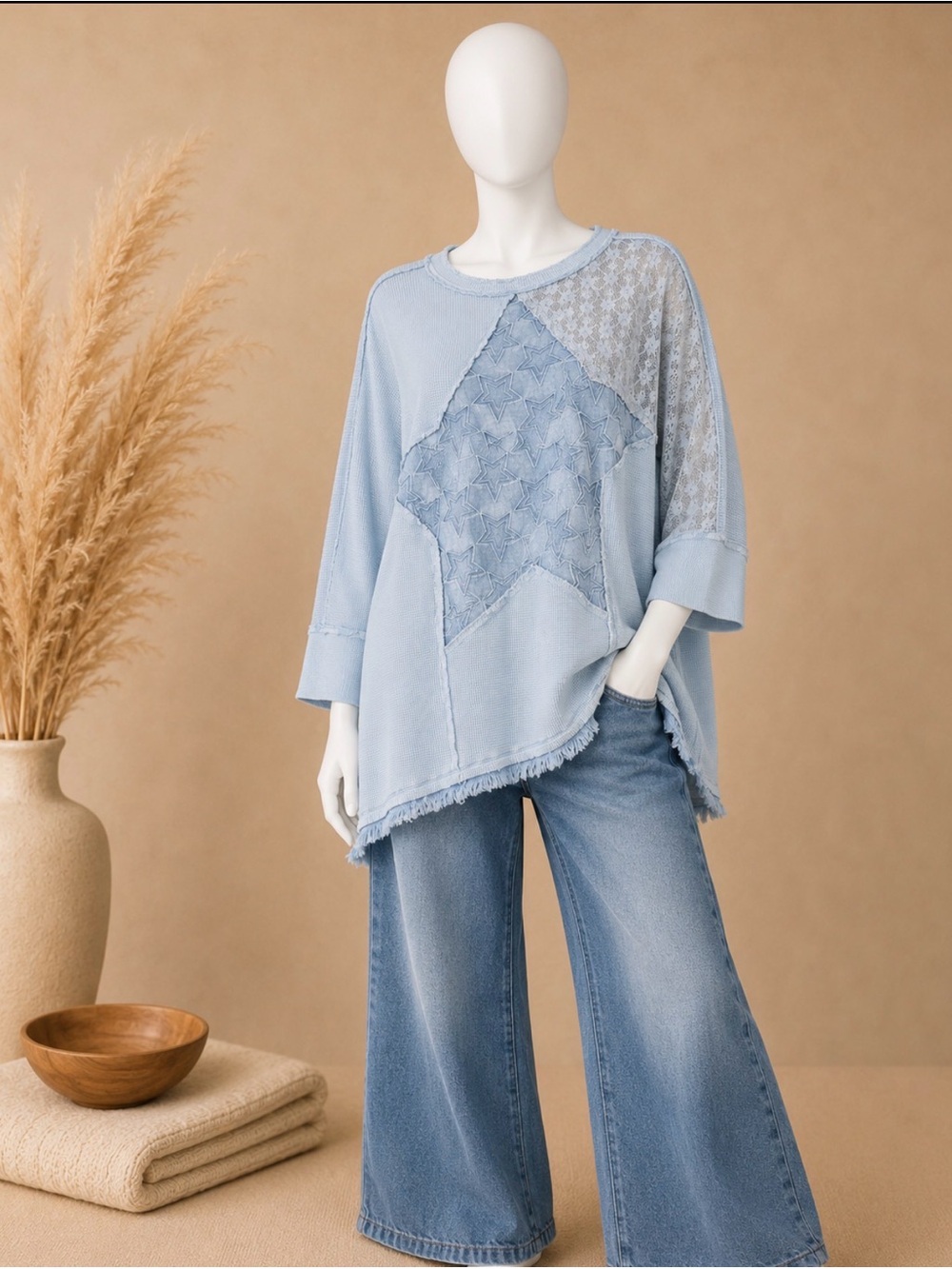 ✨Easel Light Blue Star Patch Thermal Top 💙